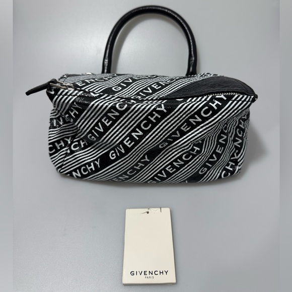 Givenchy Pandora Small Bag Logo Band Black White - Picture 1 of 9